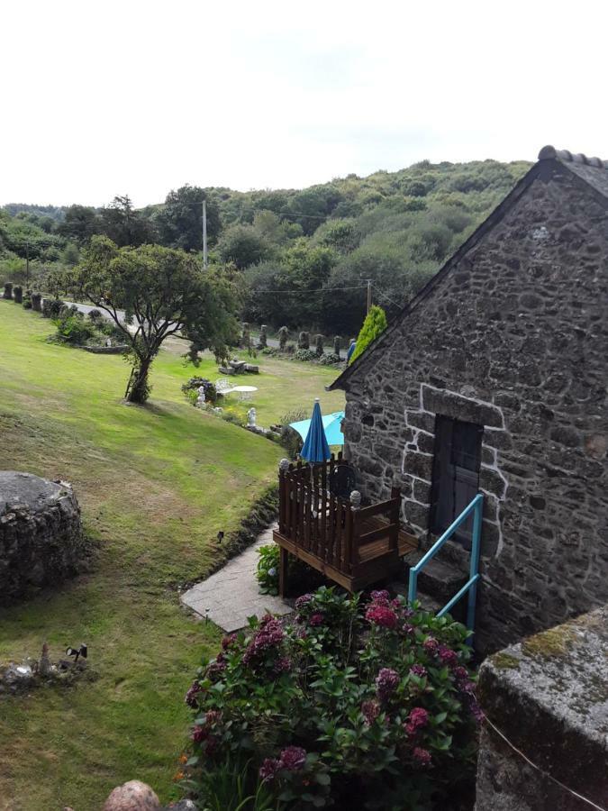 Kergrist-Moelou Moulin De La Civiere Bed & Breakfast エクステリア 写真
